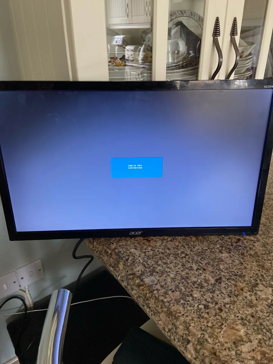 21 inch.  Monitor - Image 2