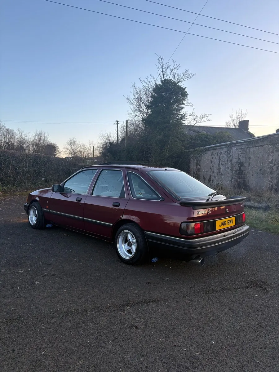 Ford SIERRA Hatchback 1991 - Image 4