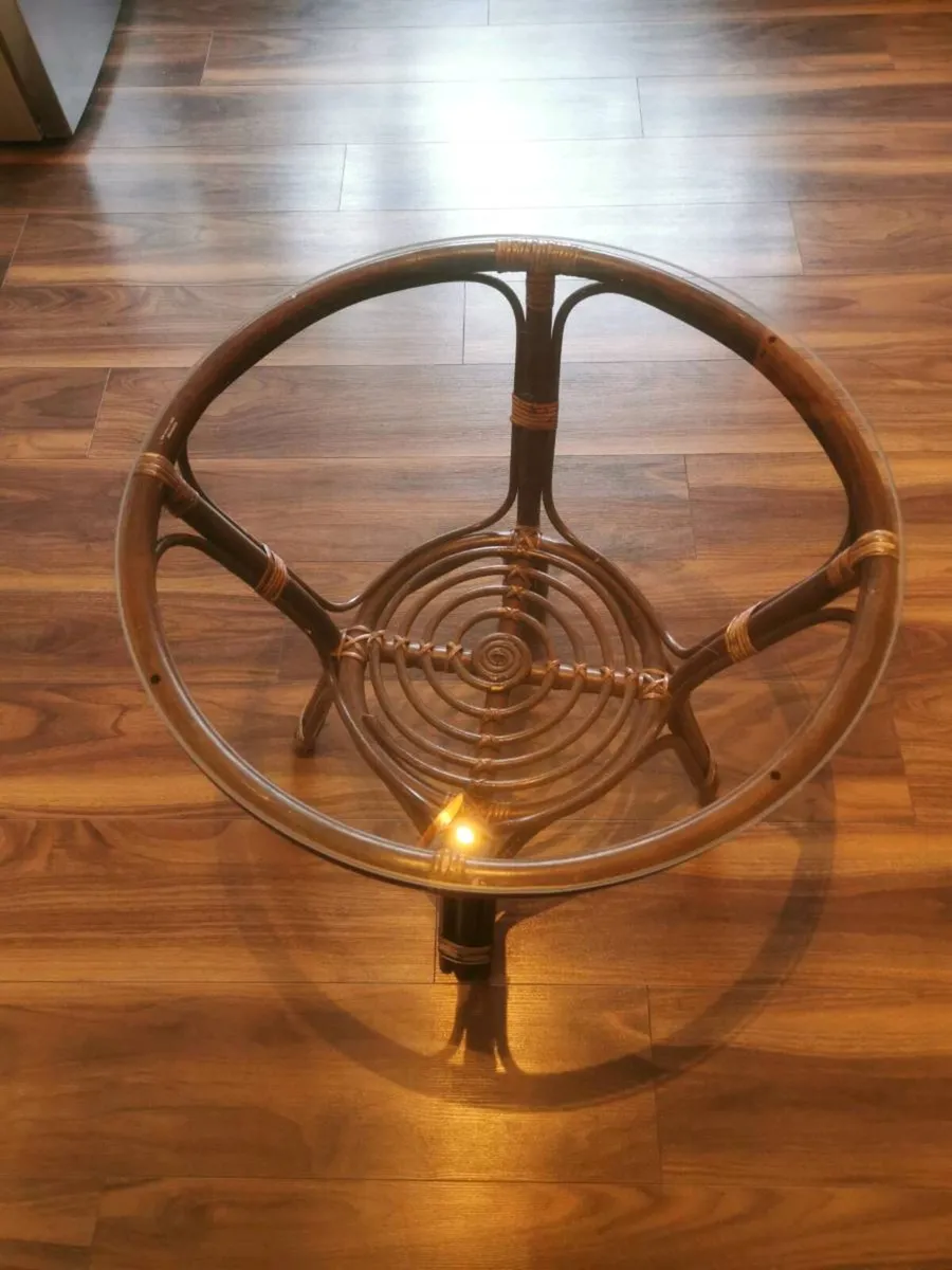 Coffee table for sale - Image 1