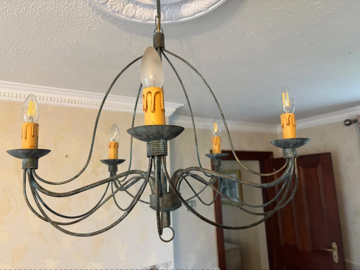 Chandelier & wall lights - Image 1