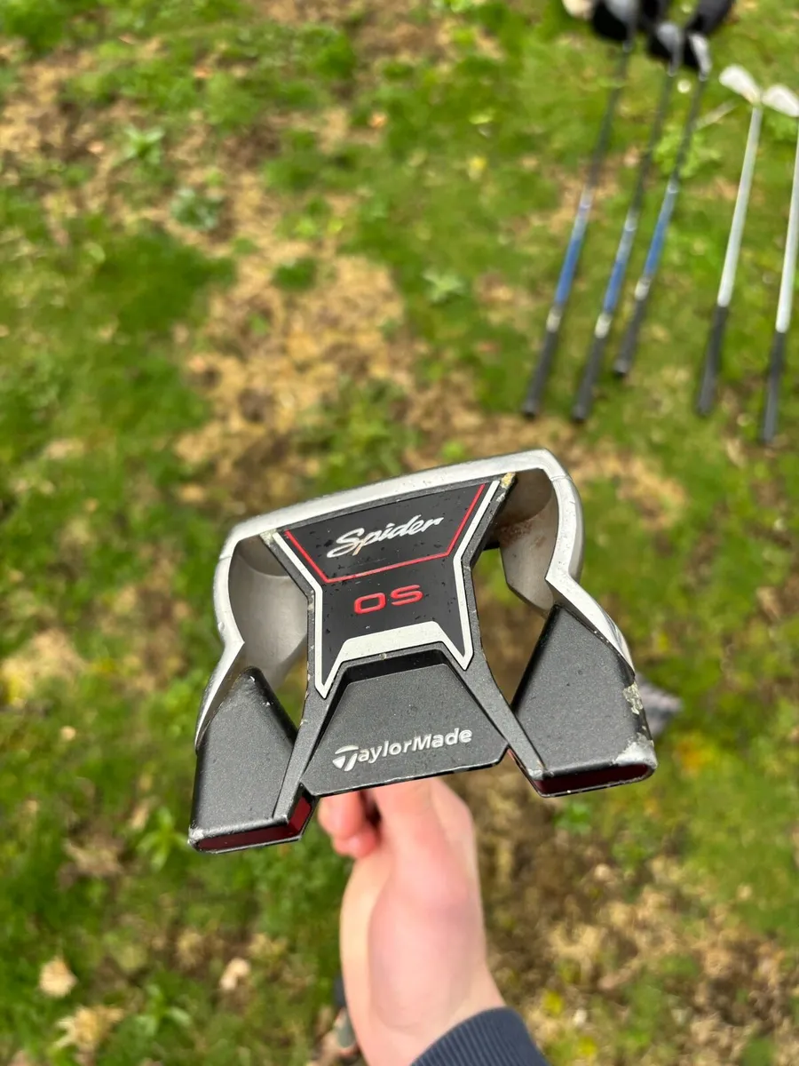 Golf clubs and bag - Image 3