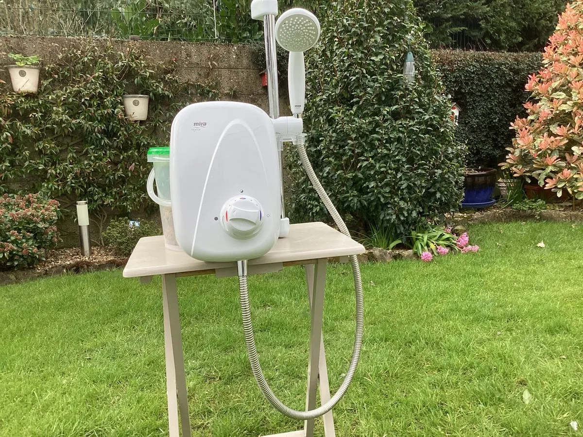 Bathroom power shower - Image 2