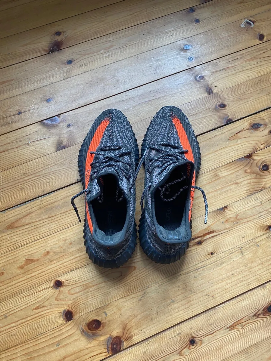 Yeezy 350 - Image 3