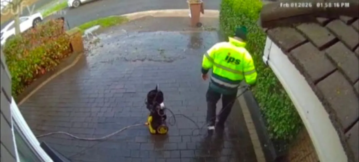 Karcher k5 with patio cleaner attachment - Image 3