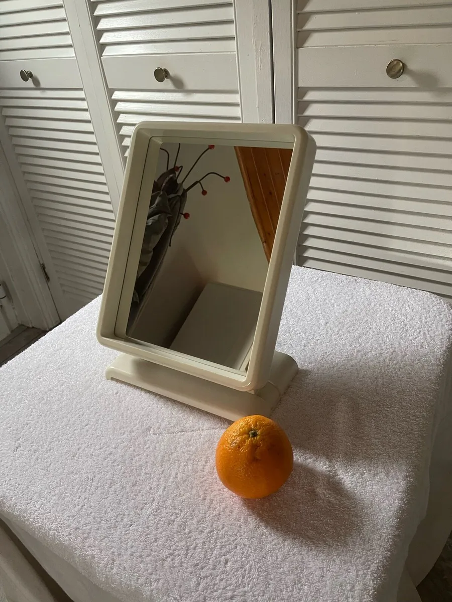 Mid century vanity mirror - Image 3