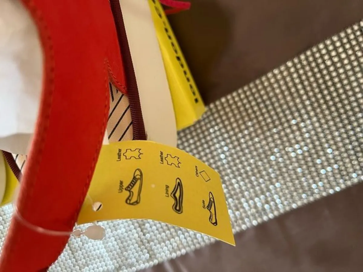 ART Women's Slip on 100% Leather Sandals New 8UK - Image 4