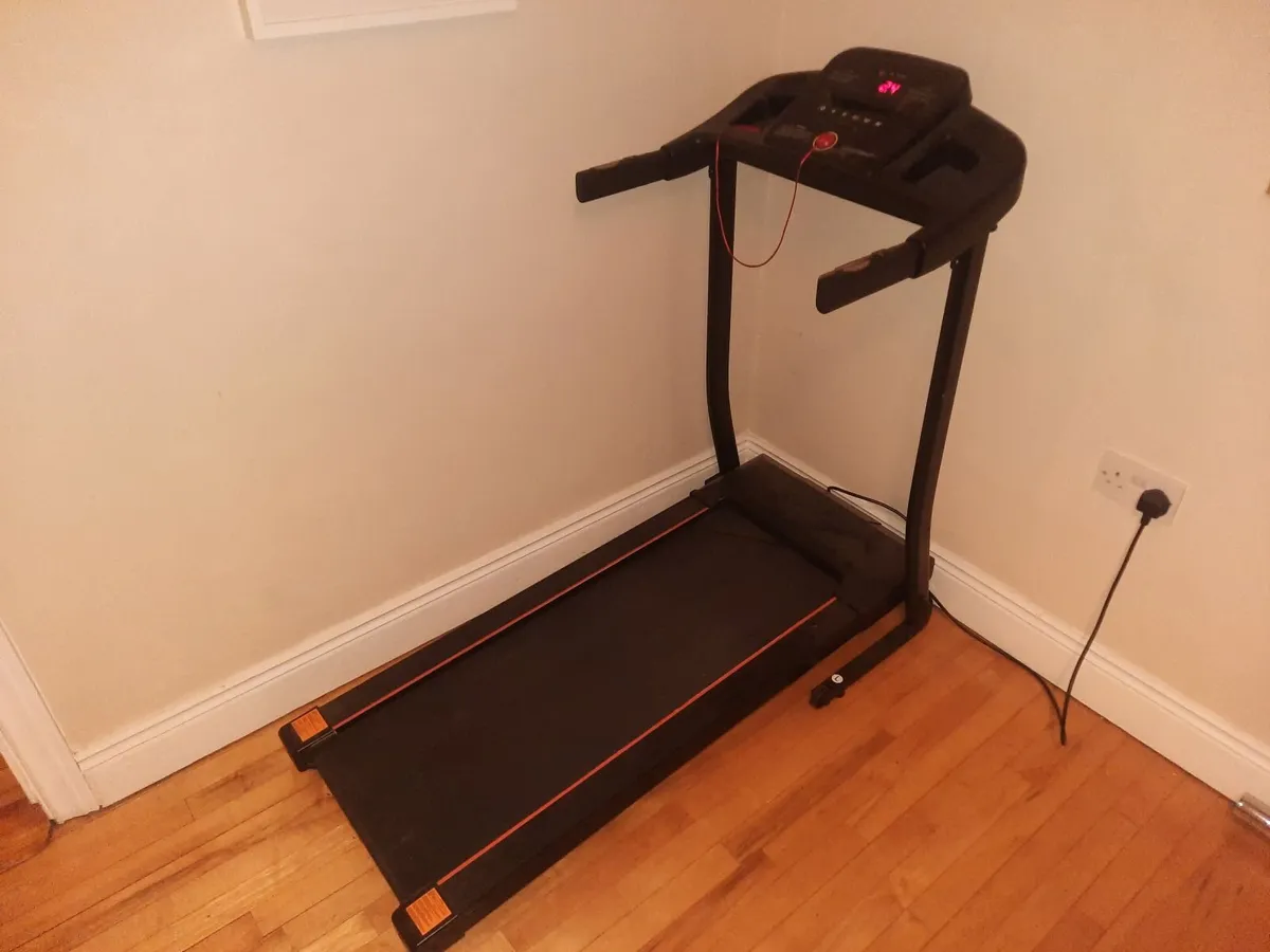 ISE FIT Treadmill - Image 1