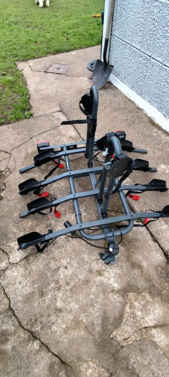 Halford toe hitch bike carrier - Image 1