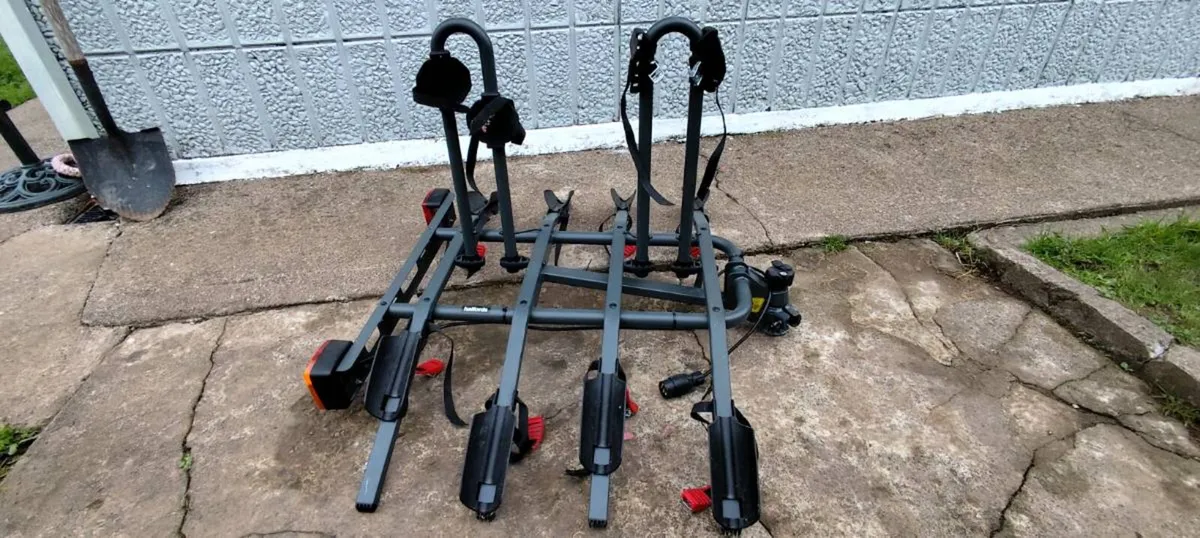 Halford toe hitch bike carrier - Image 3