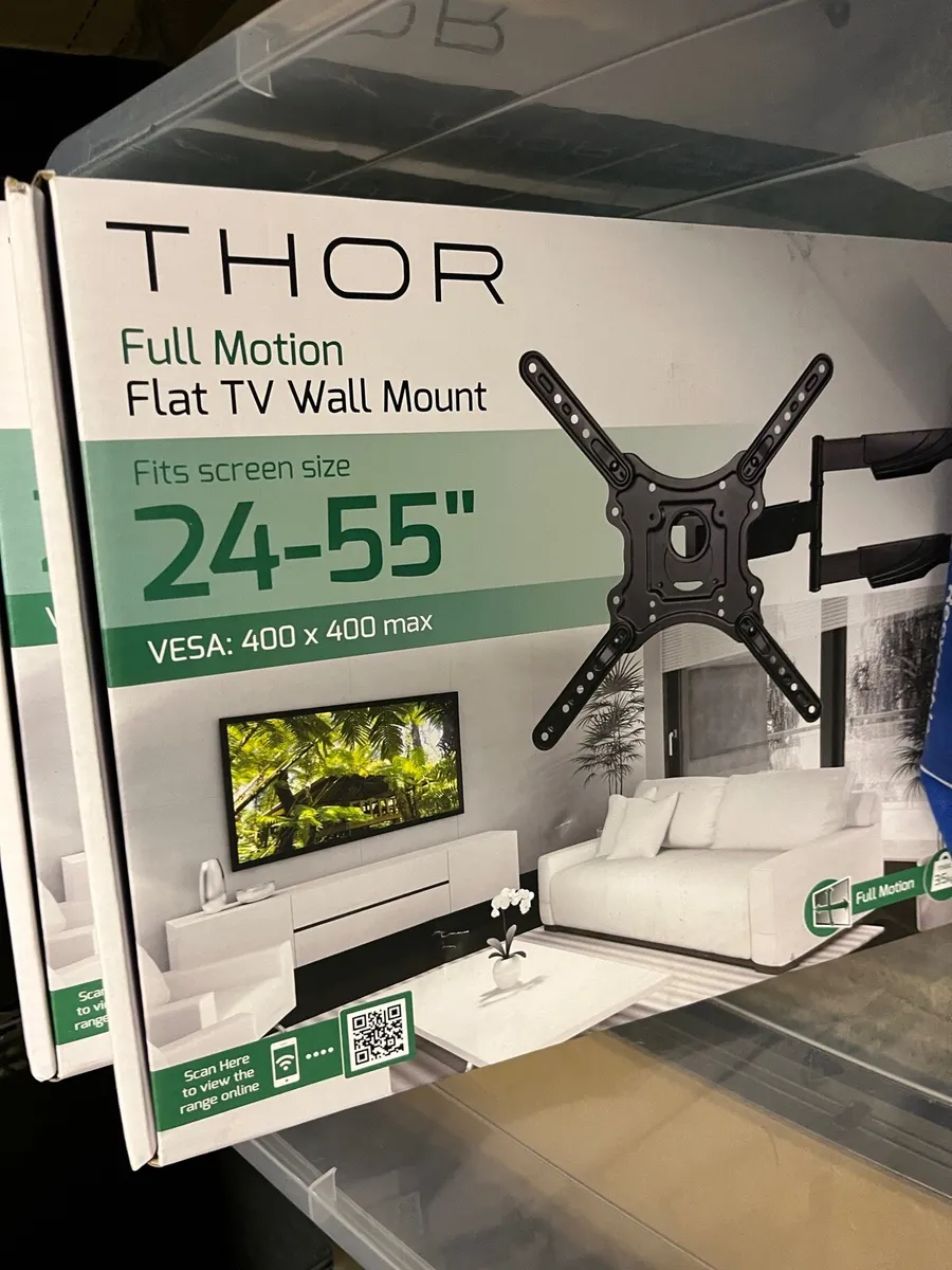 THOR Full Motion TV Wall Mount