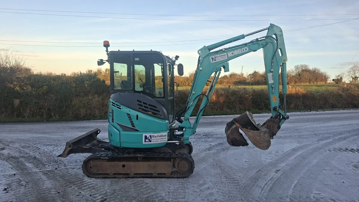 Mini digger hire in cavan