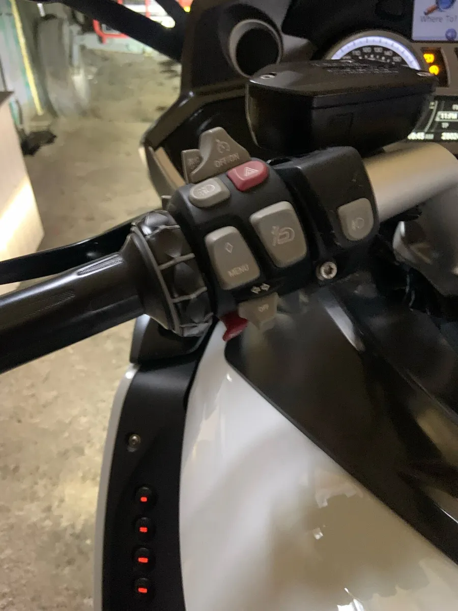 K1600 GT BMW MINT - Image 4