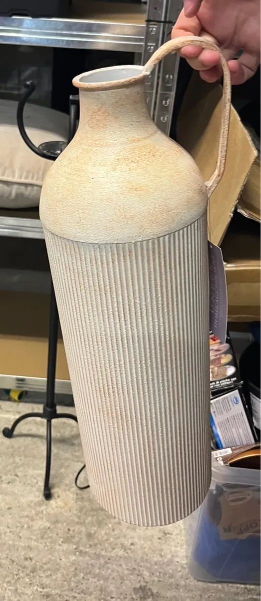 Elegant Pitcher Vase - Image 1