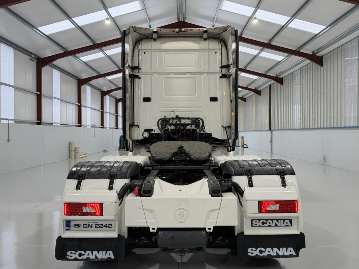 2015 SCANIA R580 TOPLINE - Image 3