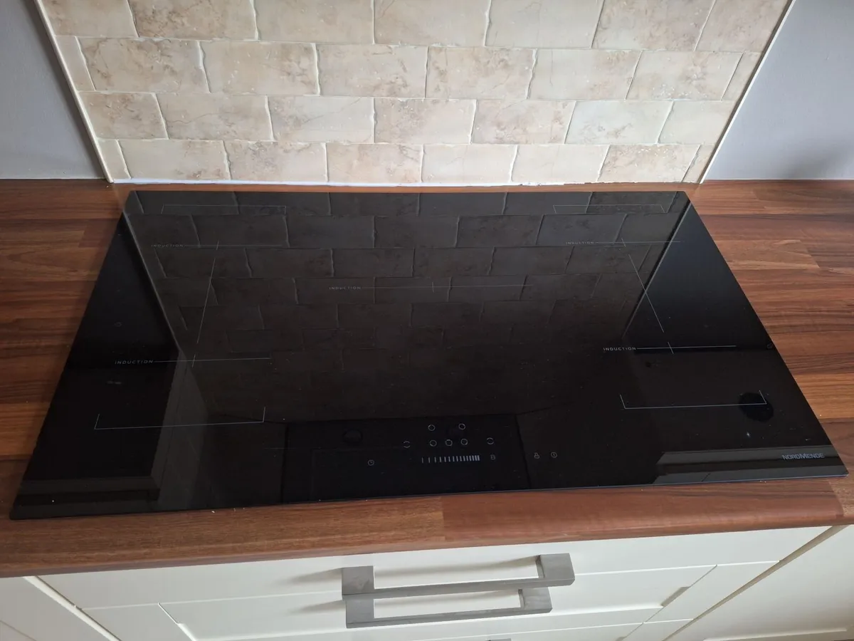 Induction hob - Image 2