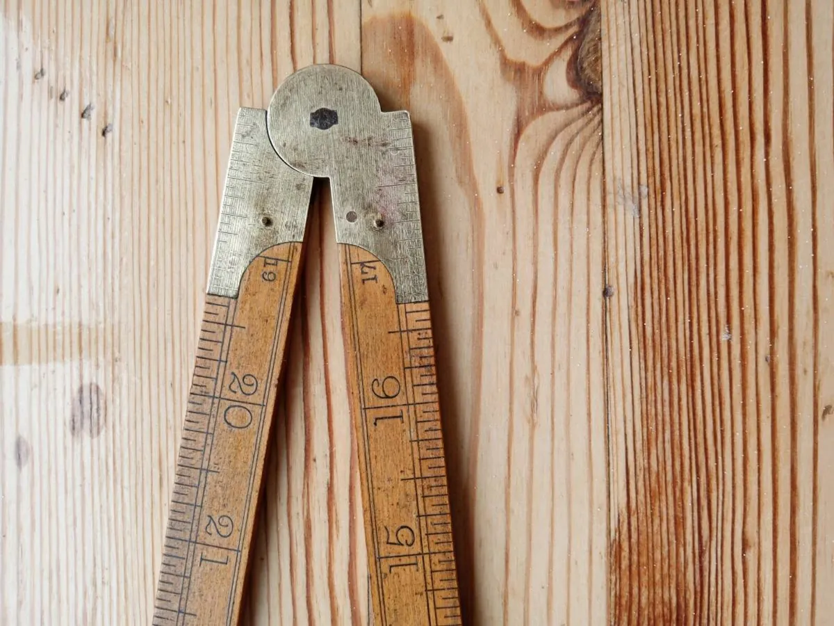 Vintage wooden ruler - Image 2