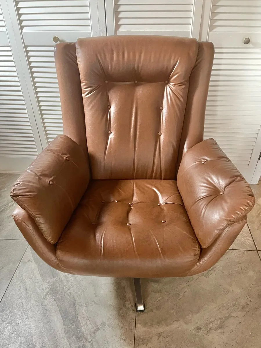 Mid century egg chair - Image 2