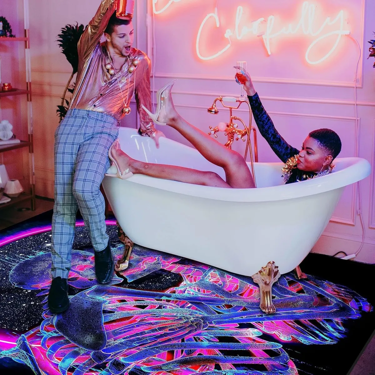 HOLAVADA Blacklight Kissing Skull Area Rug Large - Image 4