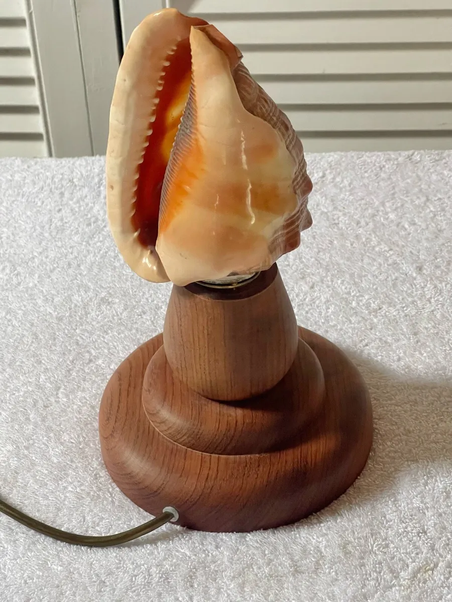 Mid century lamp - Image 1