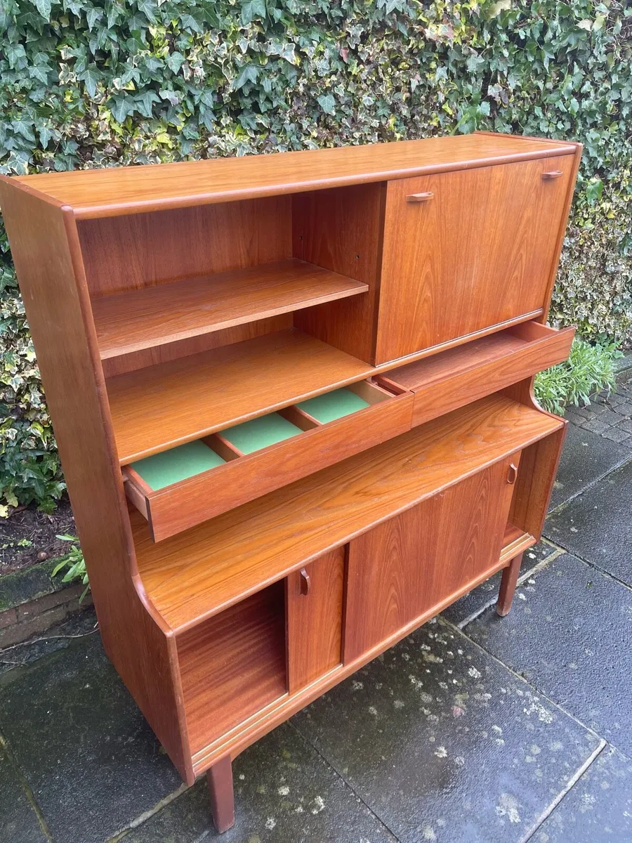 Mid century showboard - Image 1