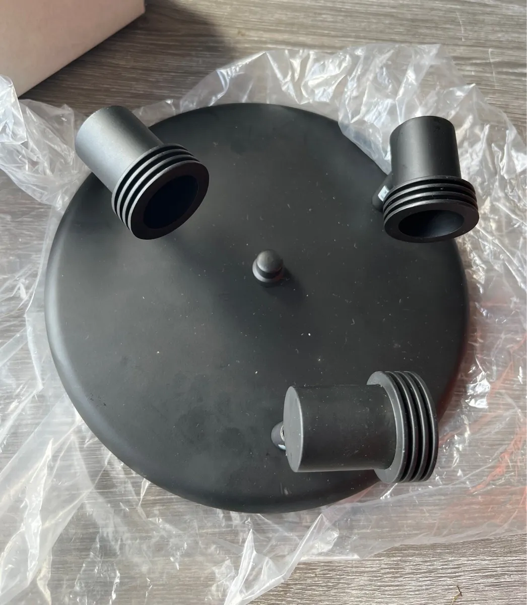 Black Circular Three Fitting light with bulbs - Image 1