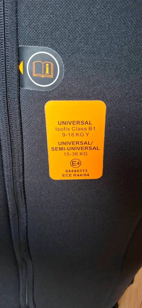 Isofix car seat - size 1, 2 & 3 - Image 4
