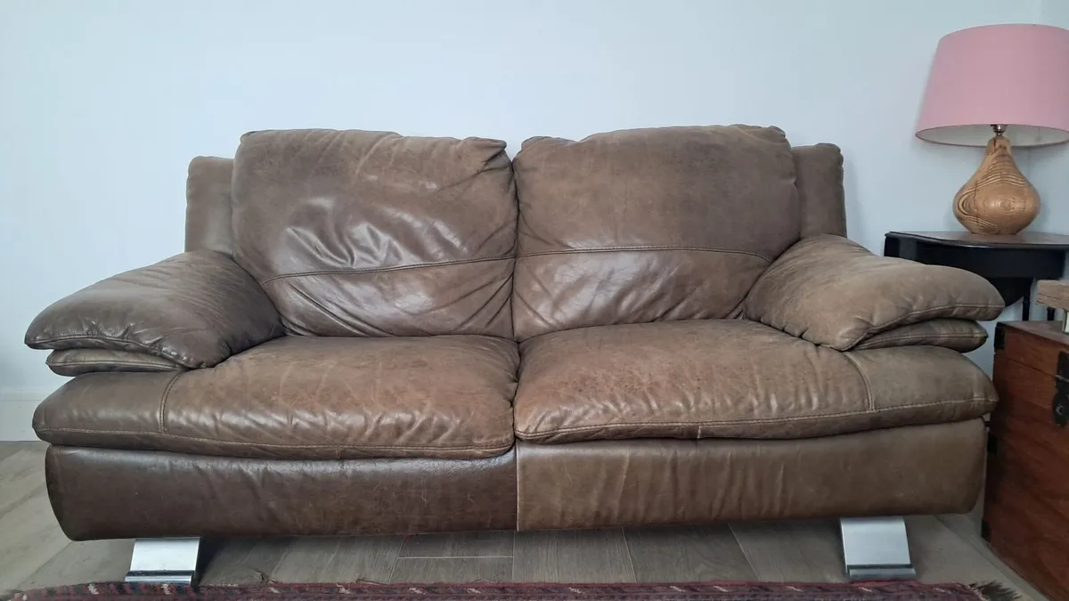 Italian brown leather sofas/couches - Image 3