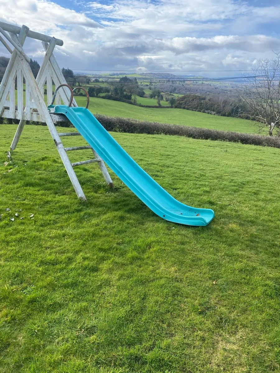 Trampoline and slide - Image 1