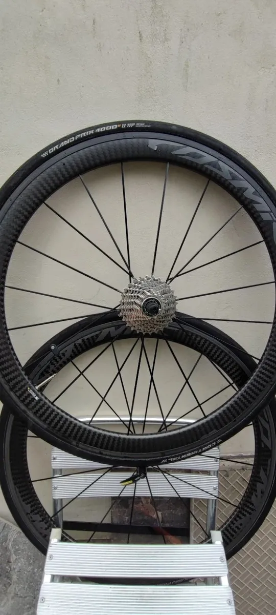 Mavic Cosmic Carbon Wheelset Rim Brake - Image 1