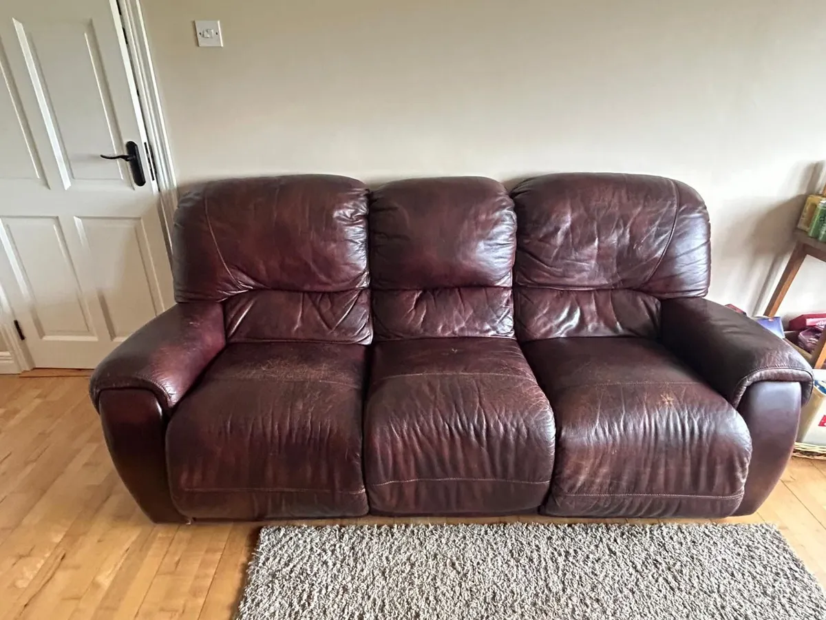 Leather couches set - Image 3