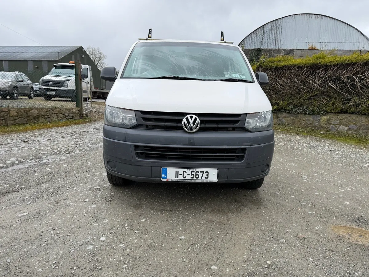2011 Transportar 2 L diesel  6 speed - Image 1