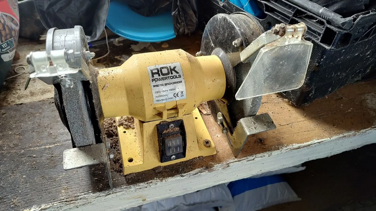 Axle stand, ramps, grinder, alarm - Image 4