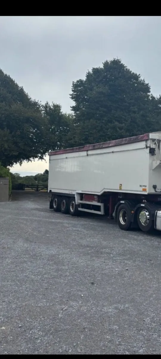 Wilcox Tipping Trailer - Image 3