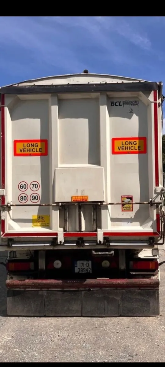 Wilcox Tipping Trailer - Image 4