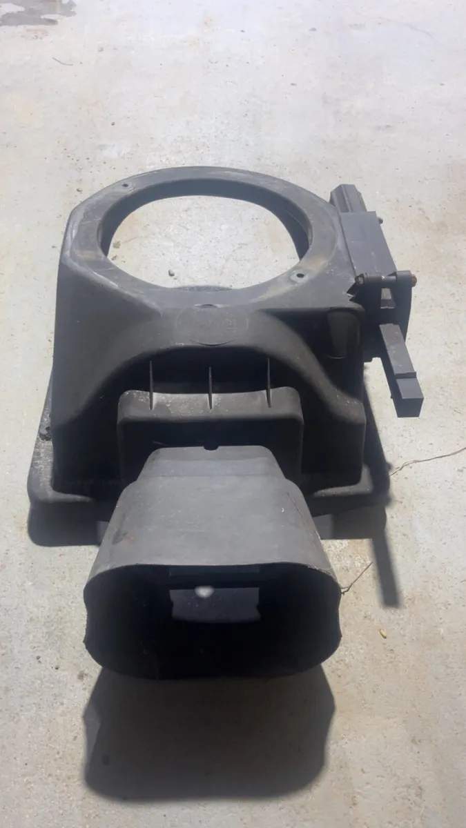 manure spreader - Image 3