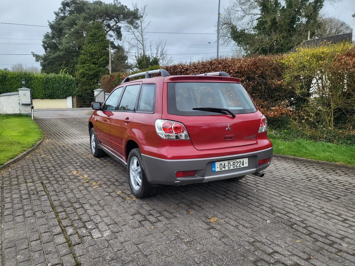 Mitsubishi Outlander - Image 3