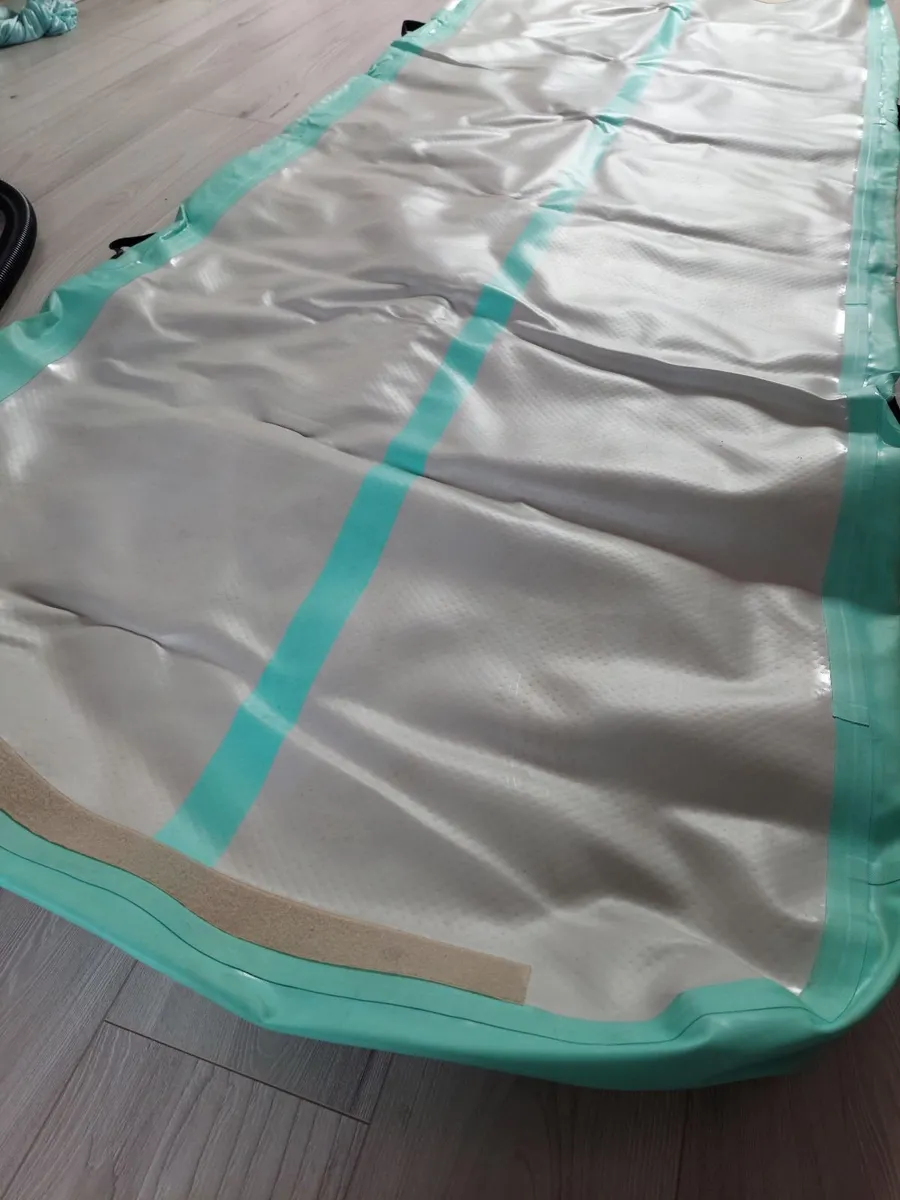 Gymnastics mat - inflatable - Image 2