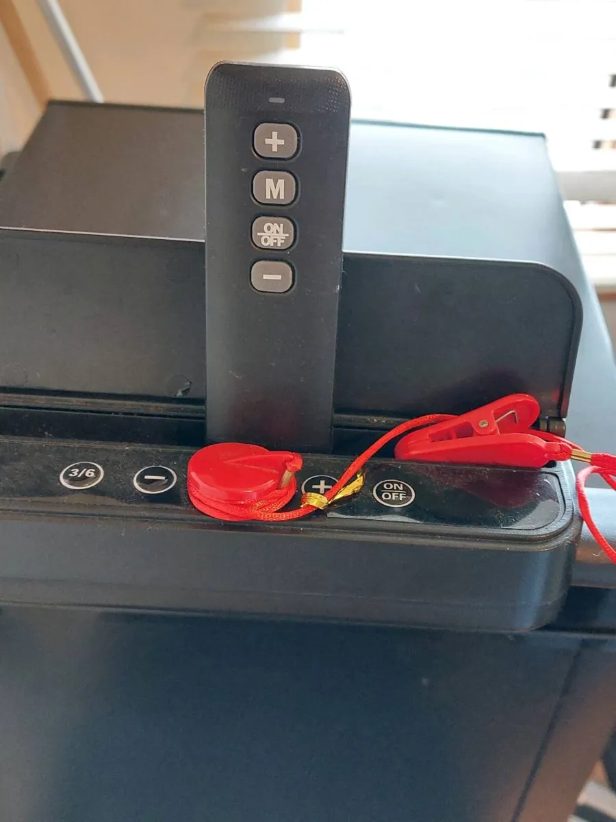 Treadmill Foldable/ Under desk - Image 3