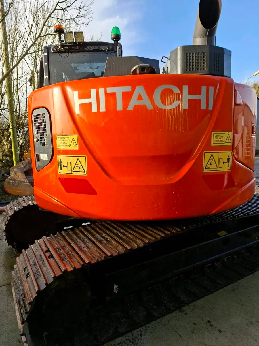 Hitachi 135 US 2019 - Image 1