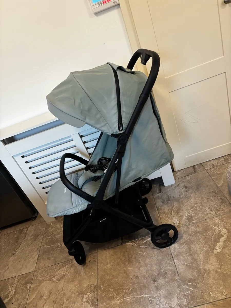 Stroller - Image 1