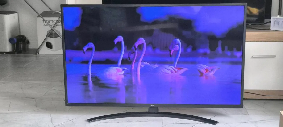 50" TV LG, SMART,4K, HDR, read ad - Image 4