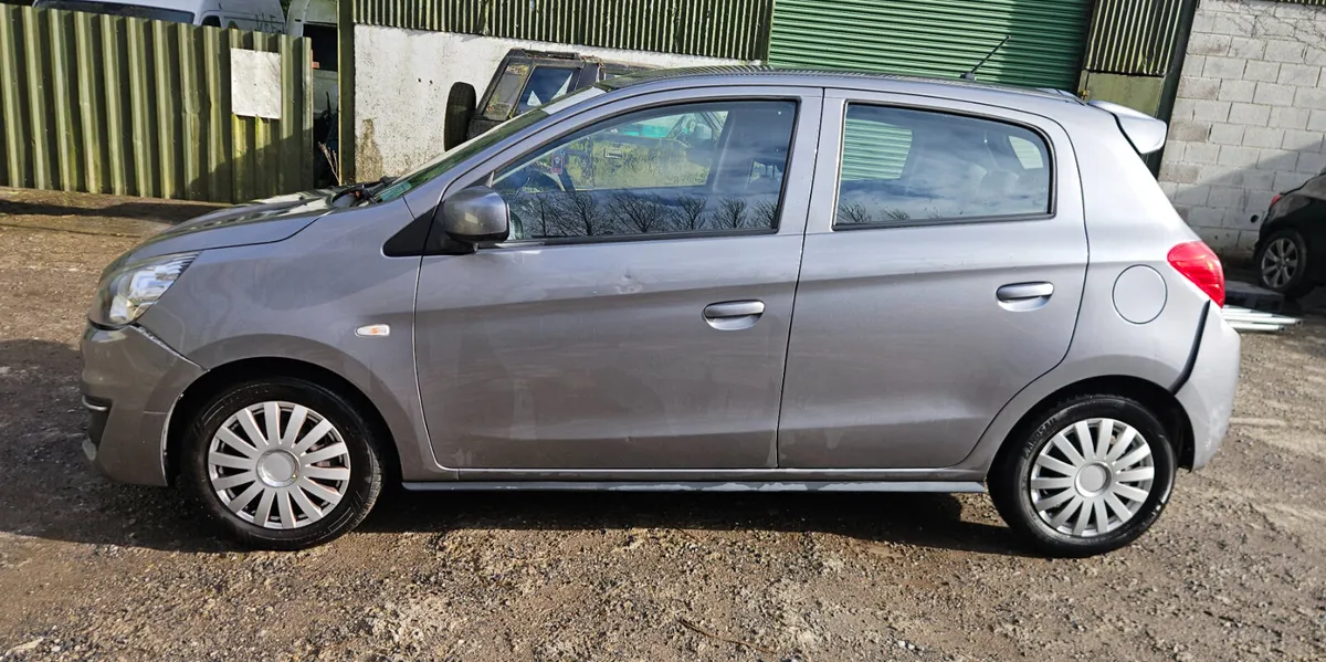 Mitsubishi spacestar 2017 1ltr petrol 88km manual - Image 2