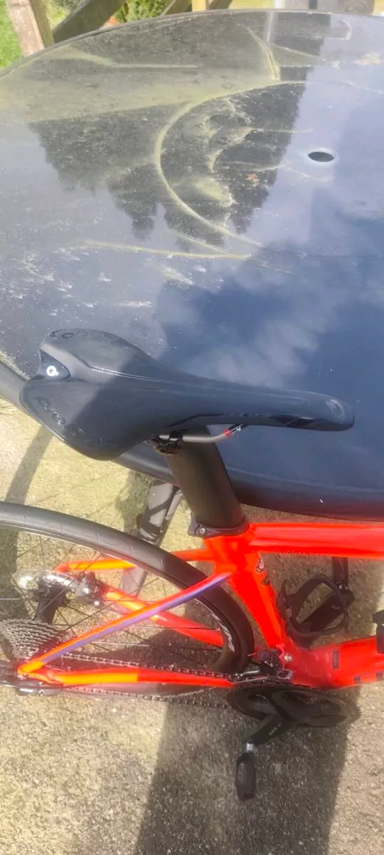 Specialized Alles Sprint Comp Disc Road Bike - Image 4