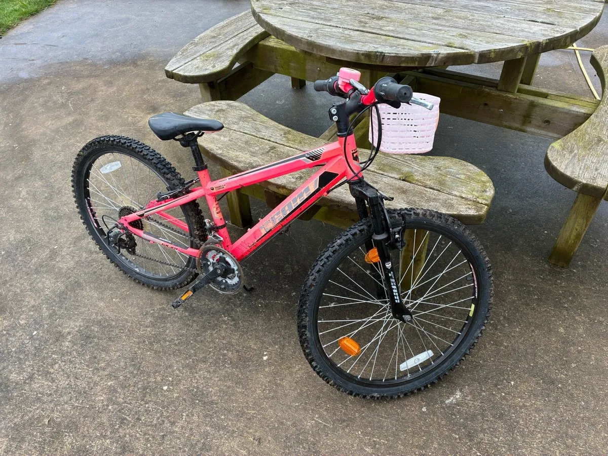 Girls bike for sale - Image 1