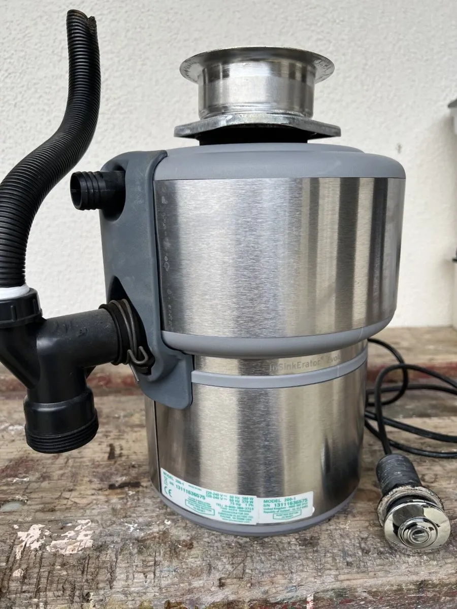 InSinkerator Evo 200 Premium Food Waste Disposal - Image 1