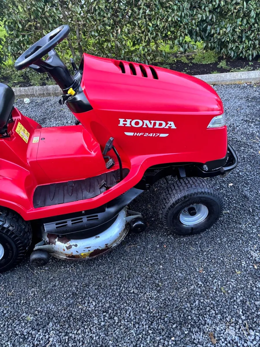 Honda 2417 Lawnmower - Image 3