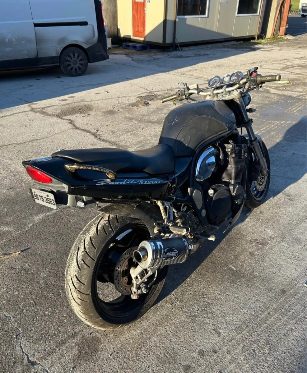 Suzuki bandit 1200 - Image 3