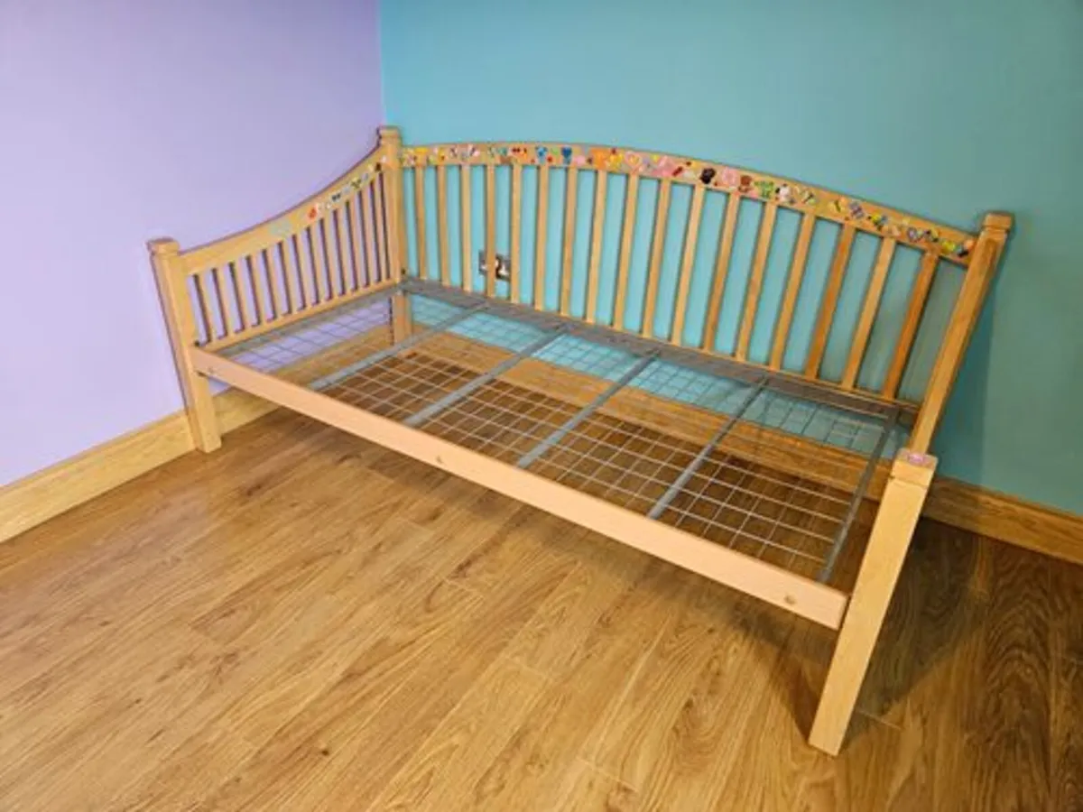 Single Bed / Sofa Bed with Mattress - Image 2