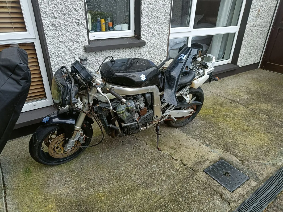 Suzuki GSXR 750 - Image 1