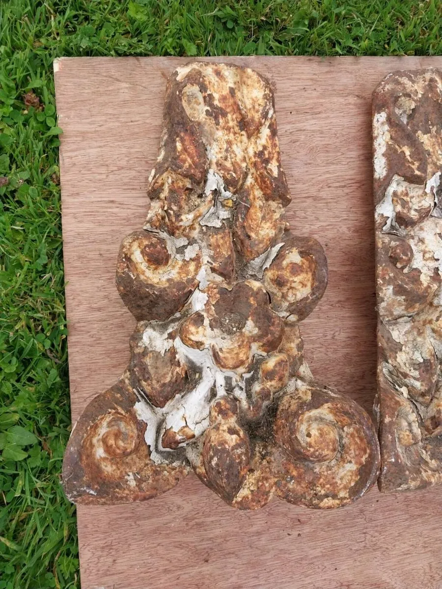 7 Salvage Corbels - Image 2